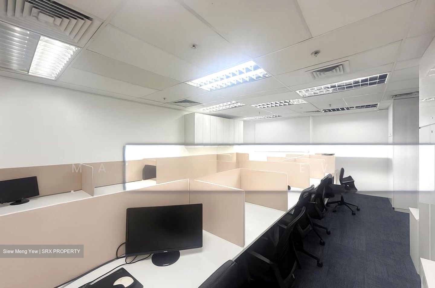 International Plaza (D2), Office #571627391